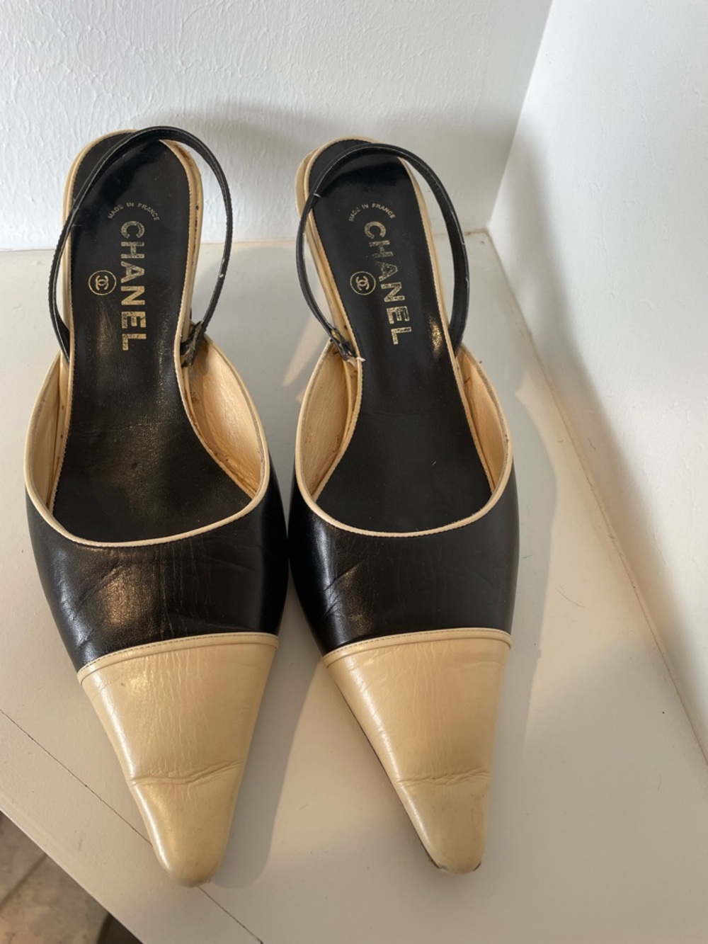 CHANEL Black and Cream Pointed Slingback Mules